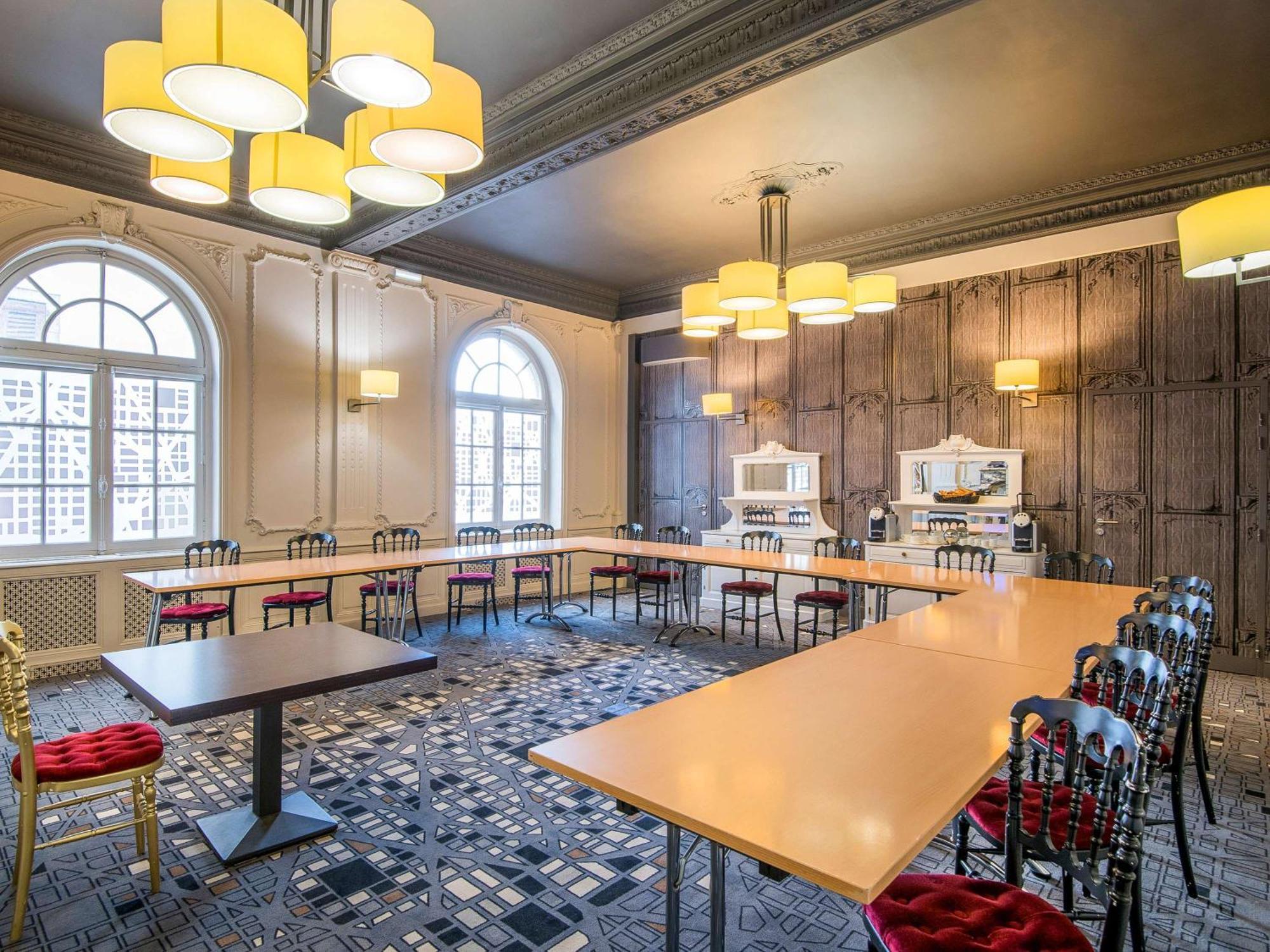 Hotel Mercure Rodez Cathedrale Luaran gambar