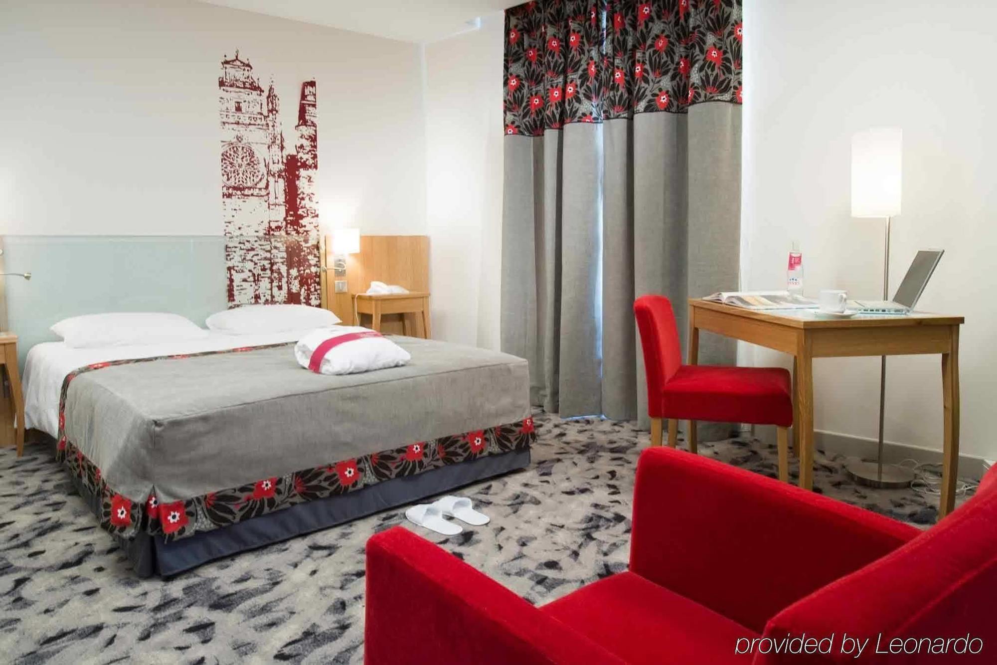 Hotel Mercure Rodez Cathedrale Luaran gambar